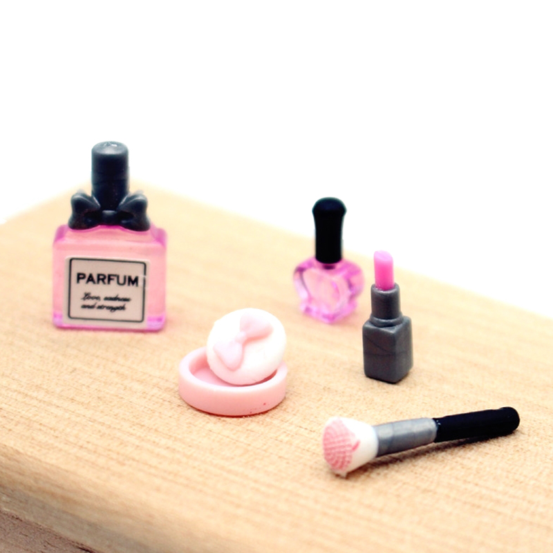 1 Set 1:12 Ölçekli Oyuncak Beb - Blush Brush Kabuki incelemesi ve fiyatı