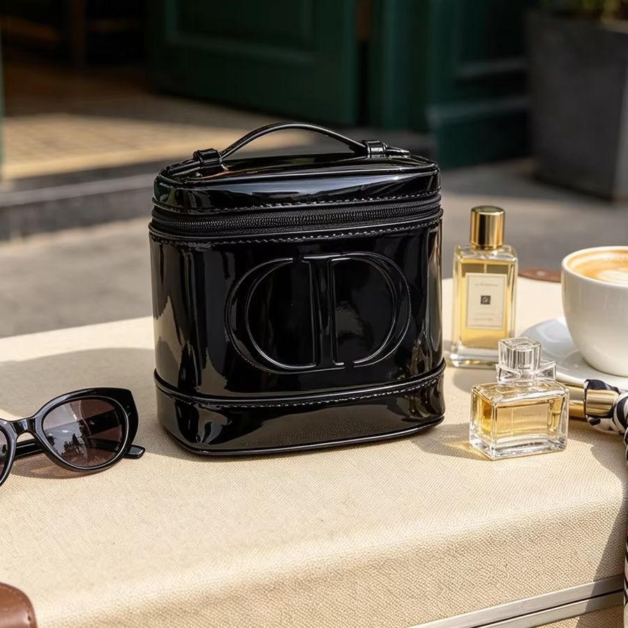 DIOR'ın siyah fileli kadın çan - Beauty Makeup Vanity incelemesi ve fiyatı