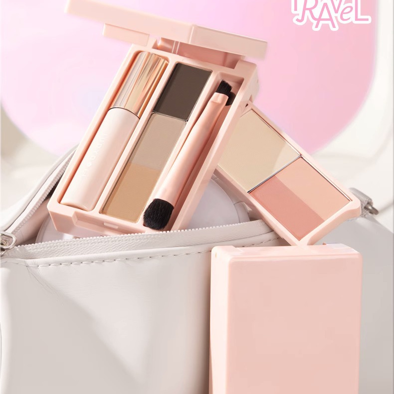 Judydoll Seyahat Kapsamlı Pale - Merit Beauty Makeup incelemesi ve fiyatı